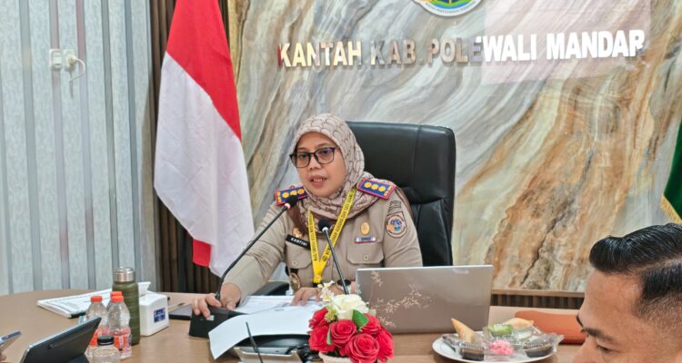 Kantor Pertanahan Kabupaten Polewali Mandar mengikuti rapat persiapan sertipikasi lintas sektor penyediaan 3 juta rumah yang diselenggarakan oleh Kementerian Kantor Pertanahan Kabupaten Polewali Mandar mengikuti rapat persiapan sertipikasi lintas sektor penyediaan 3 juta rumah yang diselenggarakan oleh Kementerian