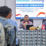 Wamen Ossy Tegaskan ATR/BPN Harus Jadi Solusi Pembangunan di IKN dan Kaltim Wamen Ossy Tegaskan ATR/BPN Harus Jadi Solusi Pembangunan di IKN dan Kaltim