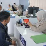 Urus Sendiri Tanpa Perantara, Masyarakat Rasakan Perubahan Layanan Urus Sendiri Tanpa Perantara, Masyarakat Rasakan Perubahan Layanan