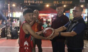 SMAN 1 Polewali Selenggarakan SMANSA Cup XIV 2026, Ratusan Pebasket Se-Sulselbar Siap Berkompetisi SMAN 1 Polewali Selenggarakan SMANSA Cup XIV 2026, Ratusan Pebasket Se-Sulselbar Siap Berkompetisi
