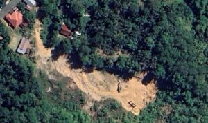 Diduga Merambah Hutan Kota, Aktivitas Tambang Ilegal di Kelurahan Darma Dilaporkan ke Aparat Penegak Hukum Diduga Merambah Hutan Kota, Aktivitas Tambang Ilegal di Kelurahan Darma Dilaporkan ke Aparat Penegak Hukum