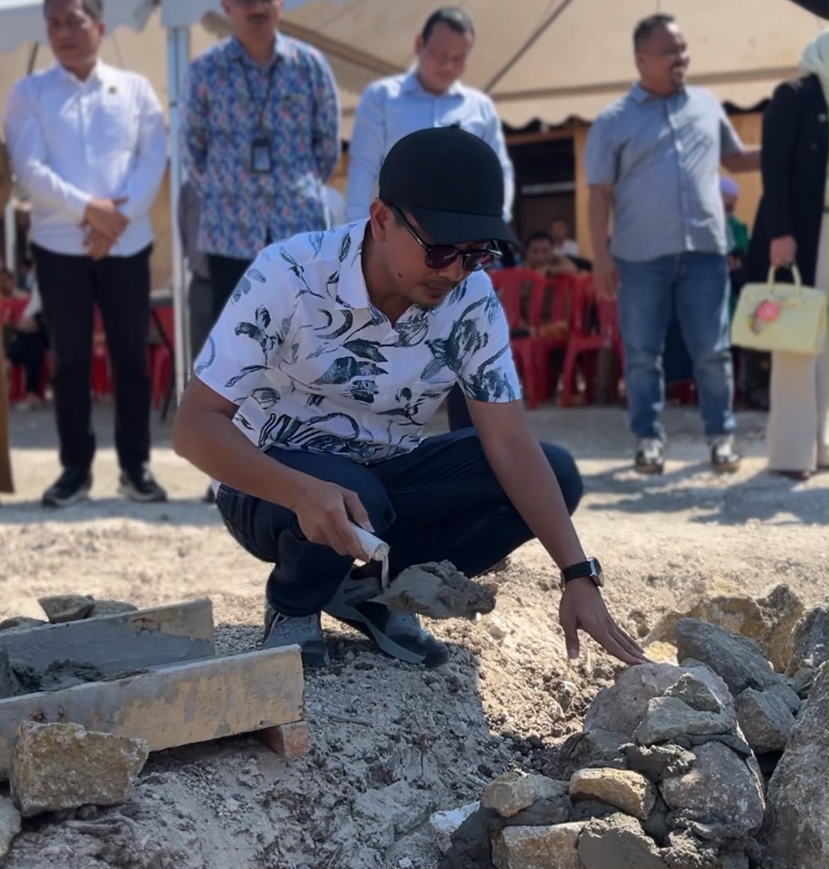 Peletakan Batu Pertama Al Ikhlas Residence Majene Tahap 4: Komitmen terus Kembangkan Hunian Subsidi di Majene.