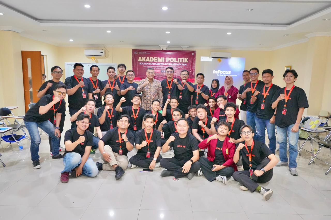 Jadi Pembicara di Akademi Politik UMJ, Wamen ATR/Waka BPN: Sektor Pertanahan Kunci Sukses Asta Cita Presiden