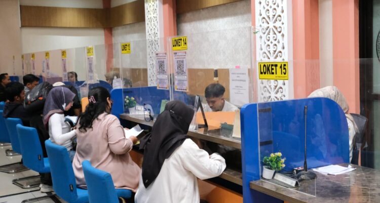 Sedang Mengurus Urusan Pertanahan? Cari Tahu Biayanya di Sini Sedang Mengurus Urusan Pertanahan? Cari Tahu Biayanya di Sini
