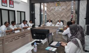 Kepala Kanwil BPN Sulbar Pimpin Rapat Monev, Tekankan Percepatan Program dan Pelayanan Prima