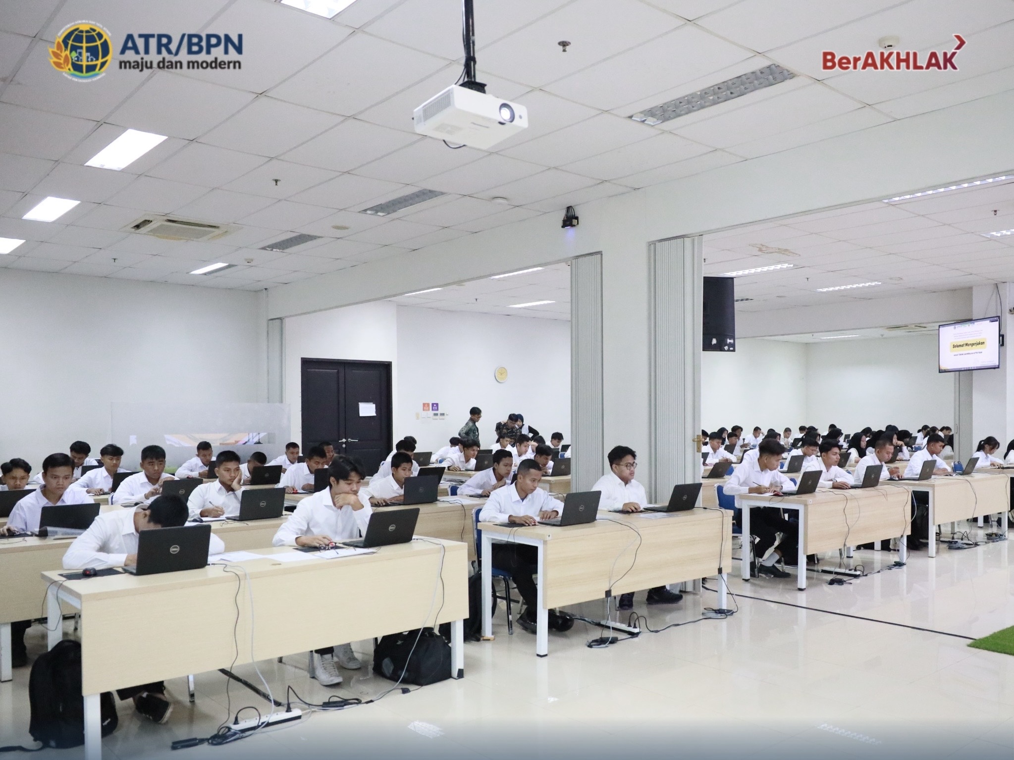 Semangat Mengabdi Warnai Suasana Seleksi Penerimaan Taruna Baru Politeknik Agraria STPN