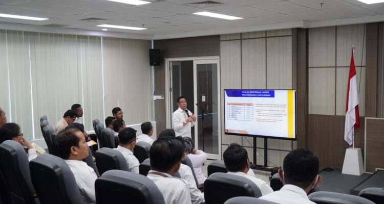 Sinergi BSPS dan Sertifikat Tanah Gratis, Kanwil BPN Sulbar Dukung Kepastian Hukum bagi MBR Sinergi BSPS dan Sertifikat Tanah Gratis, Kanwil BPN Sulbar Dukung Kepastian Hukum bagi MBR