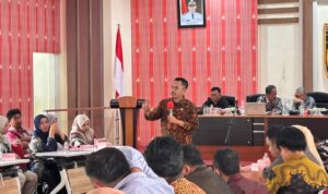 Plt. Bapperida Usulkan Bentuk Klinik Perencanaan Melibatkan Tim Ahli Teknis Plt. Bapperida Usulkan Bentuk Klinik Perencanaan Melibatkan Tim Ahli Teknis