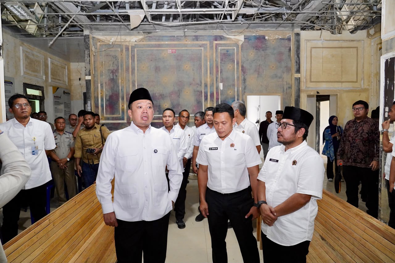 Menteri Nusron Tinjau Kantah Kabupaten Aceh Tamiang Pascabencana Hidrometeorologi Sumatera 2025