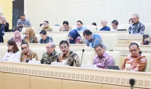 Sekjen ATR/BPN Paparkan Capaian 7 Layanan Prioritas di RDP Komisi II DPR Sekjen ATR/BPN Paparkan Capaian 7 Layanan Prioritas di RDP Komisi II DPR