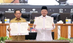 Menteri ATR/Kepala BPN dan Mendagri Teken Surat Edaran Bersama, Verifikasi BPHTB Dipercepat Jadi 3 Hari Menteri ATR/Kepala BPN dan Mendagri Teken Surat Edaran Bersama, Verifikasi BPHTB Dipercepat Jadi 3 Hari