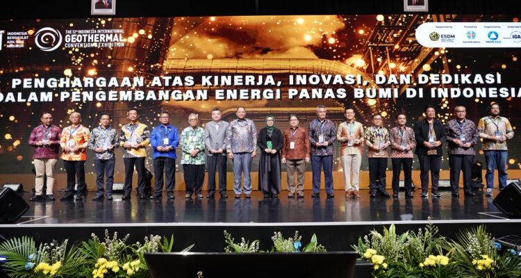 Berkontribusi dalam Pengembangan Geotermal di Indonesia, Kementerian ATR/BPN Dapat Penghargaan dari Kementerian ESDM