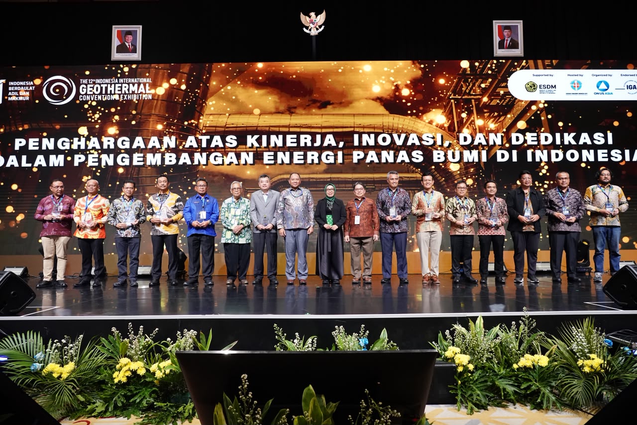 Berkontribusi dalam Pengembangan Geotermal di Indonesia, Kementerian ATR/BPN Dapat Penghargaan dari Kementerian ESDM