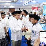 Selembar Sertipikat Menjaga Amanah Tanah Wakaf Selembar Sertipikat Menjaga Amanah Tanah Wakaf
