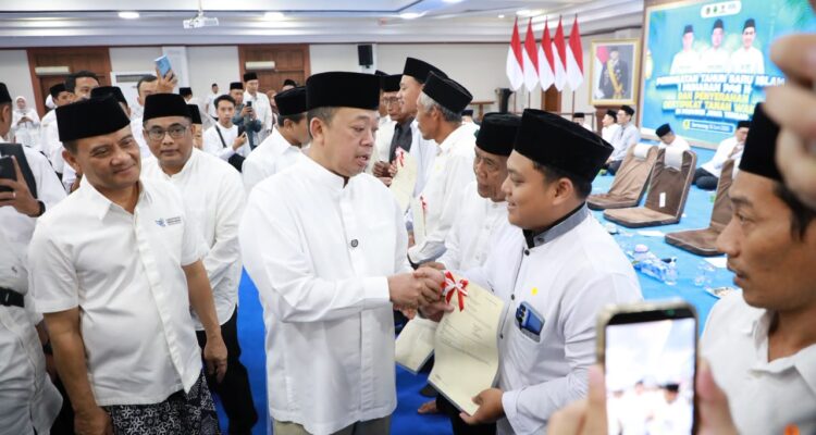 Selembar Sertipikat Menjaga Amanah Tanah Wakaf Selembar Sertipikat Menjaga Amanah Tanah Wakaf