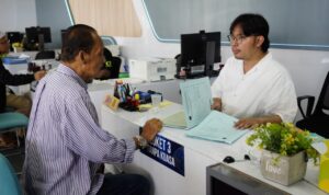 Kementerian ATR/BPN Selaraskan Empat Simpul untuk Wujudkan Peralihan Hak Terintegrasi dengan Target Penyelesaian 10 Hari Kementerian ATR/BPN Selaraskan Empat Simpul untuk Wujudkan Peralihan Hak Terintegrasi dengan Target Penyelesaian 10 Hari