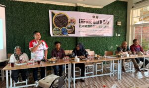 POLEWALI MANDAR – Kantor Pertanahan Kabupaten Polewali Mandar menggelar Ekspose Pemetaan Sosial Penataan Akses Reforma Agraria POLEWALI MANDAR – Kantor Pertanahan Kabupaten Polewali Mandar menggelar Ekspose Pemetaan Sosial Penataan Akses Reforma Agraria