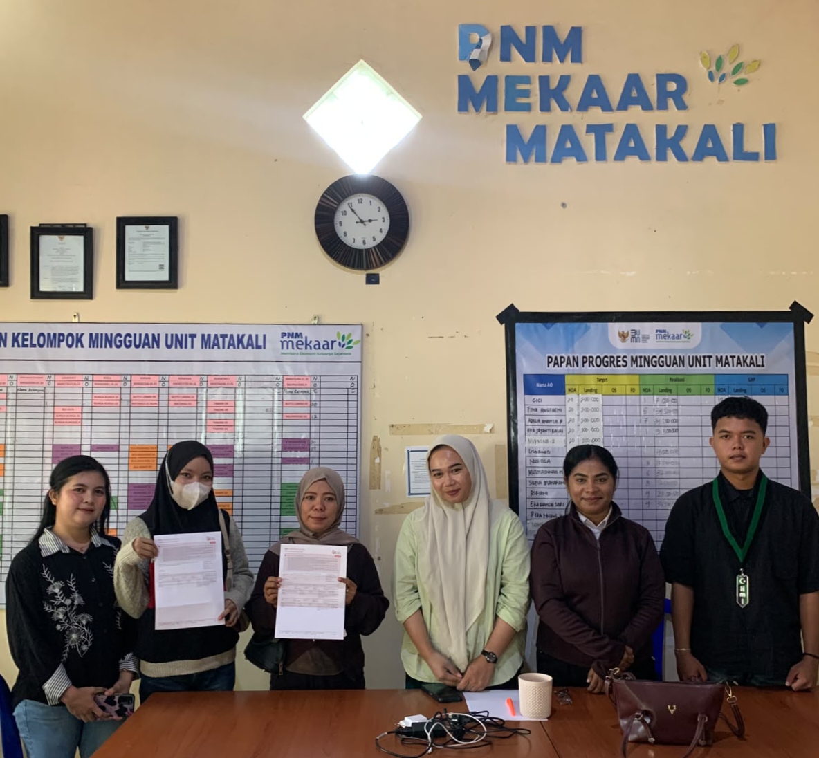HMI Polman Dampingi Korban PNM Nama Tiga Korban Resmi diputihkan di Unit Matakali