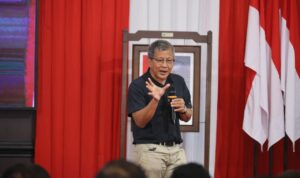 Tak Sekadar Ilmu Pertanahan, Rocky Gerung Nilai Taruna/i Politeknik Agraria STPN Belajar Banyak Disiplin Ilmu Tak Sekadar Ilmu Pertanahan, Rocky Gerung Nilai Taruna/i Politeknik Agraria STPN Belajar Banyak Disiplin Ilmu
