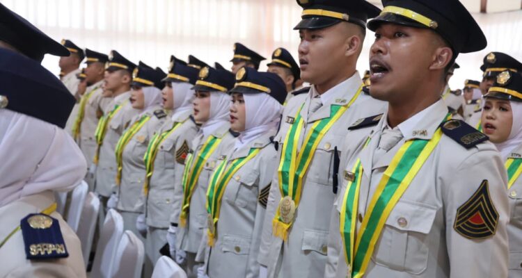 Pesan Menteri Nusron untuk 568 Wisudawan/Wisudawati Politeknik Agraria STPN: Jaga Integritas di Mana pun Bekerja Pesan Menteri Nusron untuk 568 Wisudawan/Wisudawati Politeknik Agraria STPN: Jaga Integritas di Mana pun Bekerja