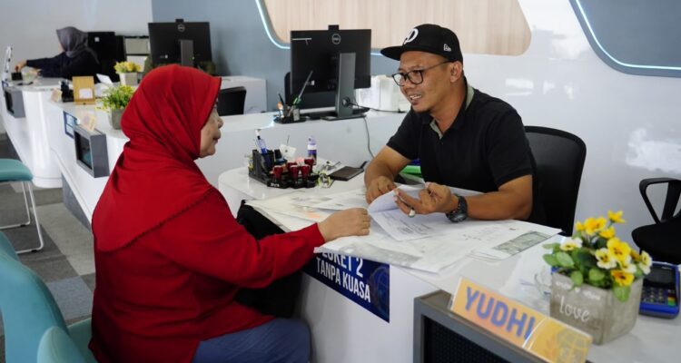 Masyarakat Manfaatkan Waktu Akhir Pekan untuk Mengurus Keperluan Pertanahan dengan PELATARAN