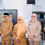 Kantor Pertanahan Kabupaten Polewali Mandar menyerahkan 27 Sertipikat Hak Pakai atas aset Pemerintah Kabupaten Polewali Mandar Kantor Pertanahan Kabupaten Polewali Mandar menyerahkan 27 Sertipikat Hak Pakai atas aset Pemerintah Kabupaten Polewali Mandar