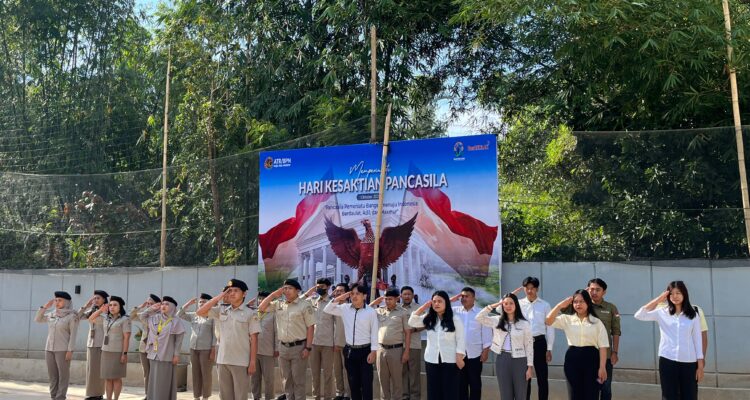 Apel Pagi Kantor Pertanahan Kabupaten Mamasa Perkuat Disiplin dan Komitmen Pelayanan Prima Apel Pagi Kantor Pertanahan Kabupaten Mamasa Perkuat Disiplin dan Komitmen Pelayanan Prima