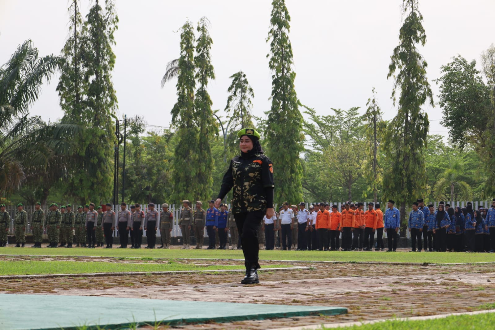 Inspiratif, Tokoh Perempuan Pimpin Upacara Sumpah Pemuda Ke-98 di Polewali Mandar