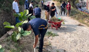 Jumat Bersih, Kantor Pertanahan Mamasa Tingkatkan Kenyamanan Lingkungan Kerja Jumat Bersih, Kantor Pertanahan Mamasa Tingkatkan Kenyamanan Lingkungan Kerja