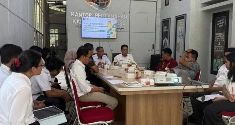 Kantor Pertanahan Mamasa Gelar Rapat Persiapan Pendampingan Usaha Reforma Agraria Kantor Pertanahan Mamasa Gelar Rapat Persiapan Pendampingan Usaha Reforma Agraria
